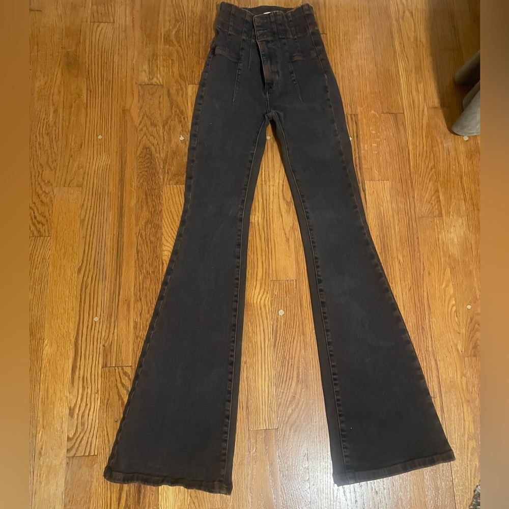 High-Waist Black Flare Jeans - Women's
